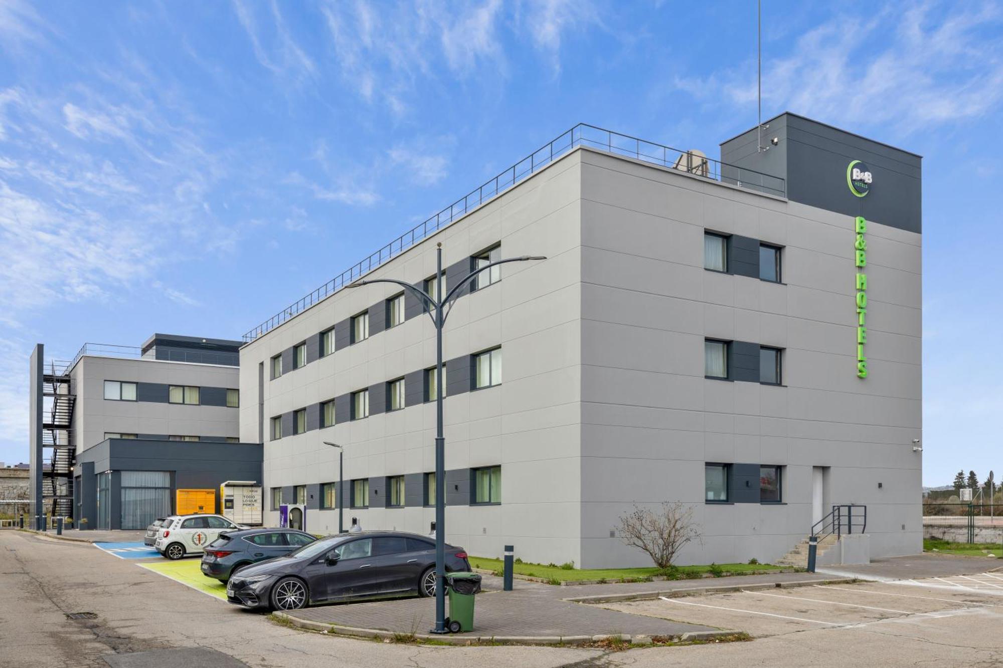 马德里洛扎斯住宿加早餐酒店 拉斯·罗萨斯·德·马德里 外观 照片